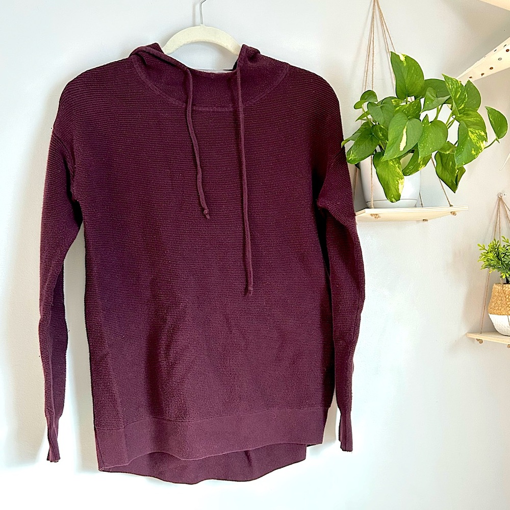 🩷ATHLETA BURGANDY RIBBED KNIT HOODIE SWEATER SWEATSHIRT SIZE XS WINTER TRENDS